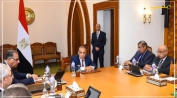 رسميًا تحرك وزاري حاسم.. وزير الخارجية يجتمع بقيادات الوزارة لوضع استراتيجية شاملة لتطوير الأداء المؤسسي 1